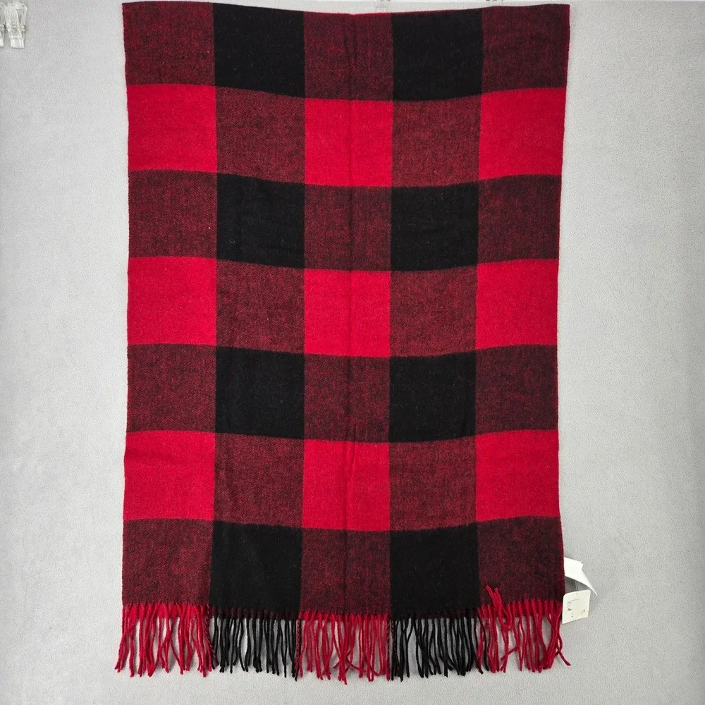 Roots New O/S Buffalo Plaid Blanket Scarf Unisex Red Black Cabin Core
